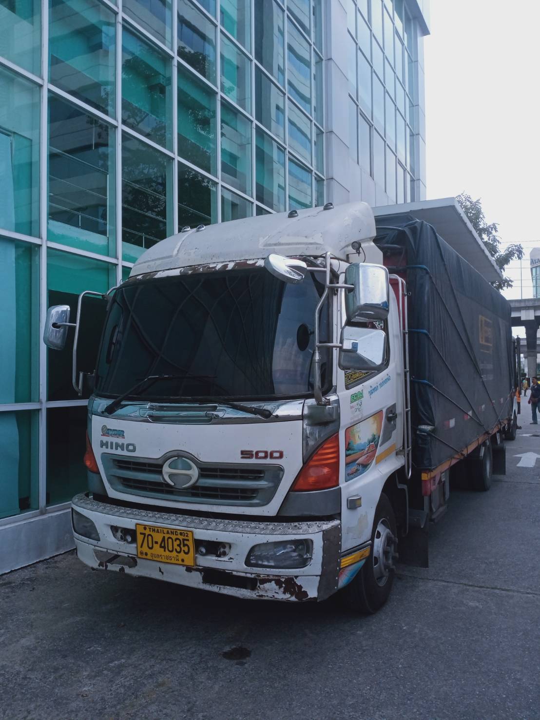 26 - https://nplmove.com | นาคพงษ์ รับขนย้ายทั่วประเทศ บริการย้ายบ้าน คอนโด หอพัก ขนส่งสินค้าด่วนทั่วไทย ด้วยรถทุกขนาดตั้งแต่กระบะถึงสิบล้อ พร้อมทีมงานมืออาชีพที่ซื่อสัตย์และใส่ใจดูแลทรัพย์สินของคุณให้ปลอดภัย