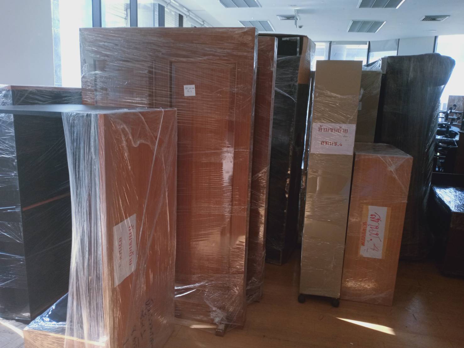 33 - https://nplmove.com | นาคพงษ์ รับขนย้ายทั่วประเทศ บริการย้ายบ้าน คอนโด หอพัก ขนส่งสินค้าด่วนทั่วไทย ด้วยรถทุกขนาดตั้งแต่กระบะถึงสิบล้อ พร้อมทีมงานมืออาชีพที่ซื่อสัตย์และใส่ใจดูแลทรัพย์สินของคุณให้ปลอดภัย