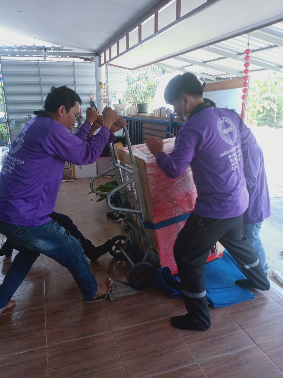 55 - https://nplmove.com | หจก.นาคพงษ์ฯ บริการขนย้าย กรุงเทพฯ-ทั่วไทย ครบวงจร ฟรี!!! ถอดประกอบแพ็คกิ้ง ซีล กล่อง,และคนยกของโดยทีมงานมืออาชีพ สำนักงาน,คอนโดบ้าน,โรงงาน,ตู้เซฟ และเฟอร์นิเจอร์ ฯลฯ